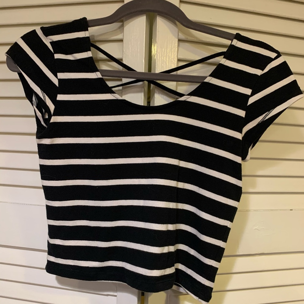 Stripped Crop Top
